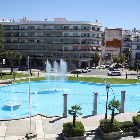 Apartamentos Turisticos Mamelon Jerez de la Frontera Zewnętrze zdjęcie