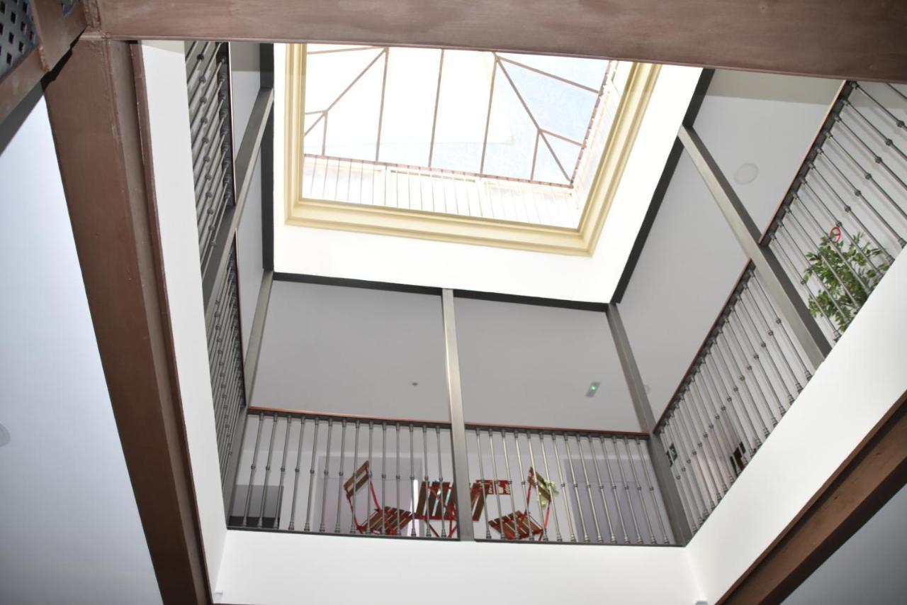 Apartamentos Turisticos Mamelon Jerez de la Frontera Zewnętrze zdjęcie