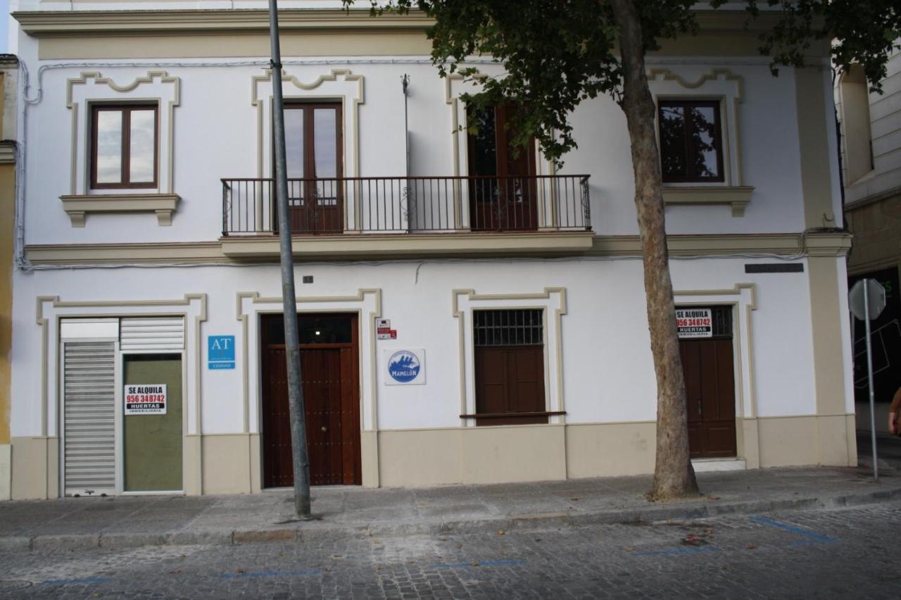 Apartamentos Turisticos Mamelon Jerez de la Frontera Zewnętrze zdjęcie