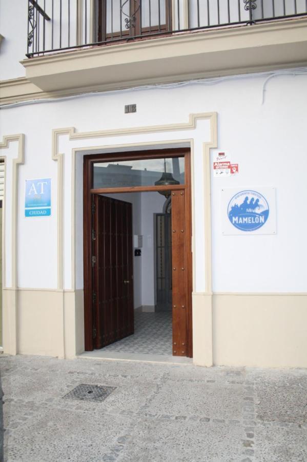 Apartamentos Turisticos Mamelon Jerez de la Frontera Zewnętrze zdjęcie