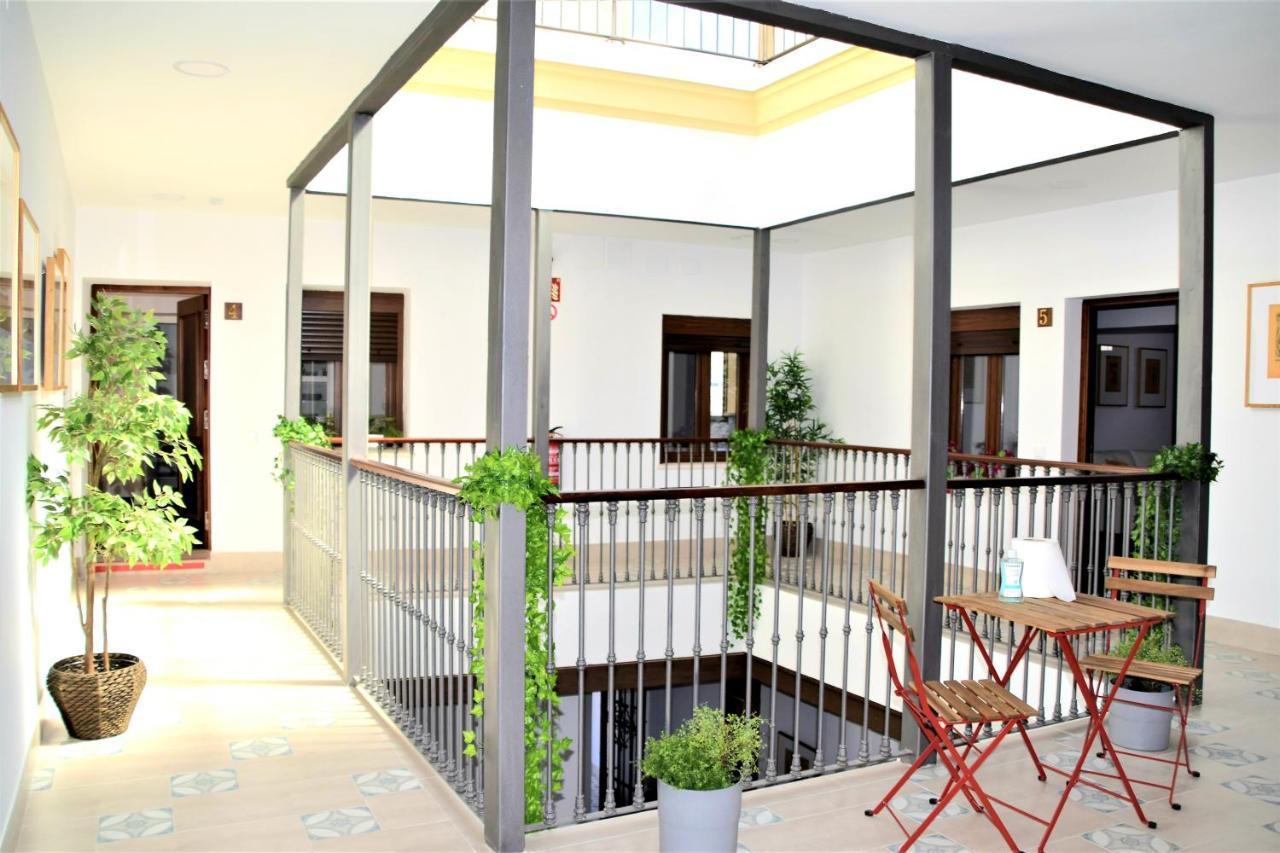 Apartamentos Turisticos Mamelon Jerez de la Frontera Zewnętrze zdjęcie
