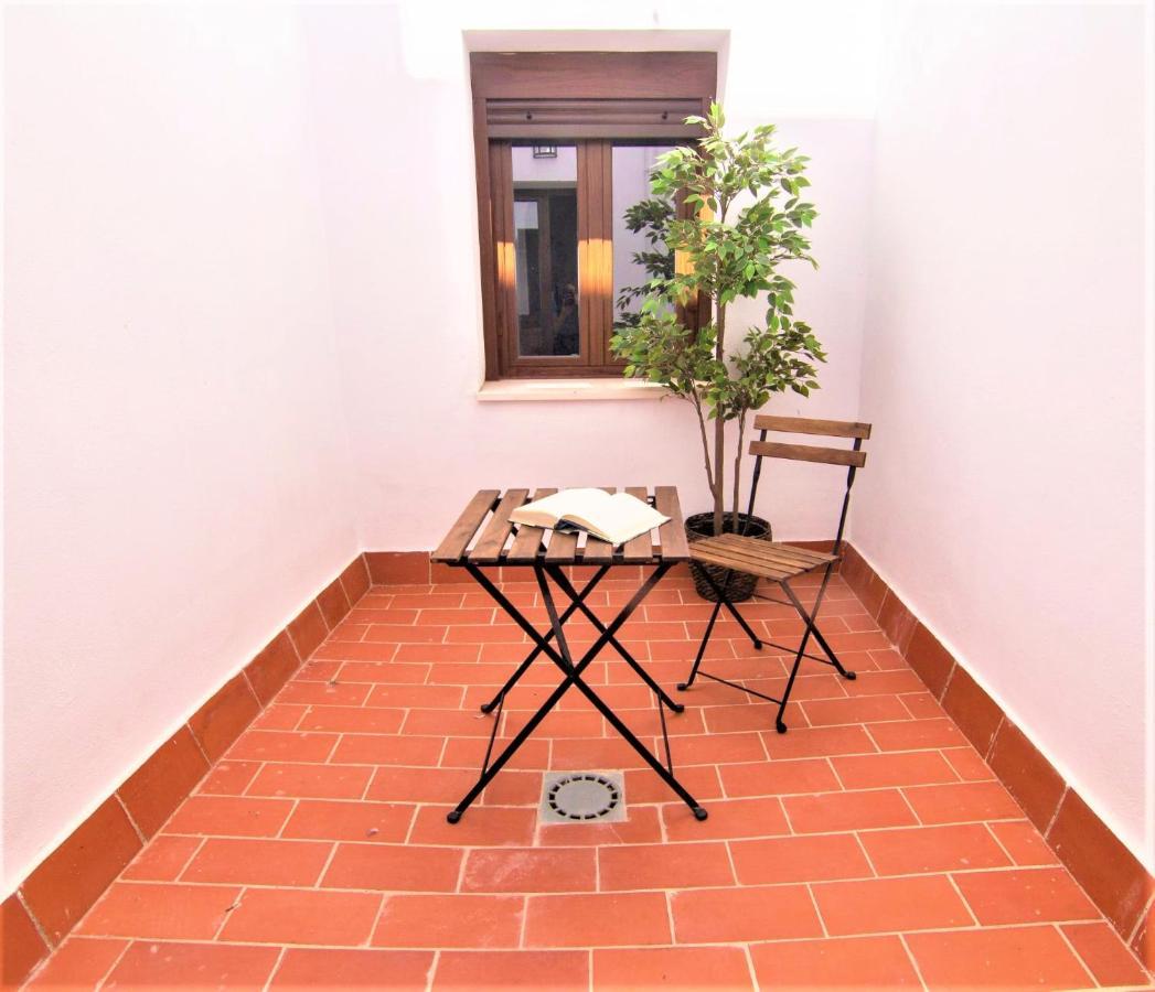 Apartamentos Turisticos Mamelon Jerez de la Frontera Zewnętrze zdjęcie