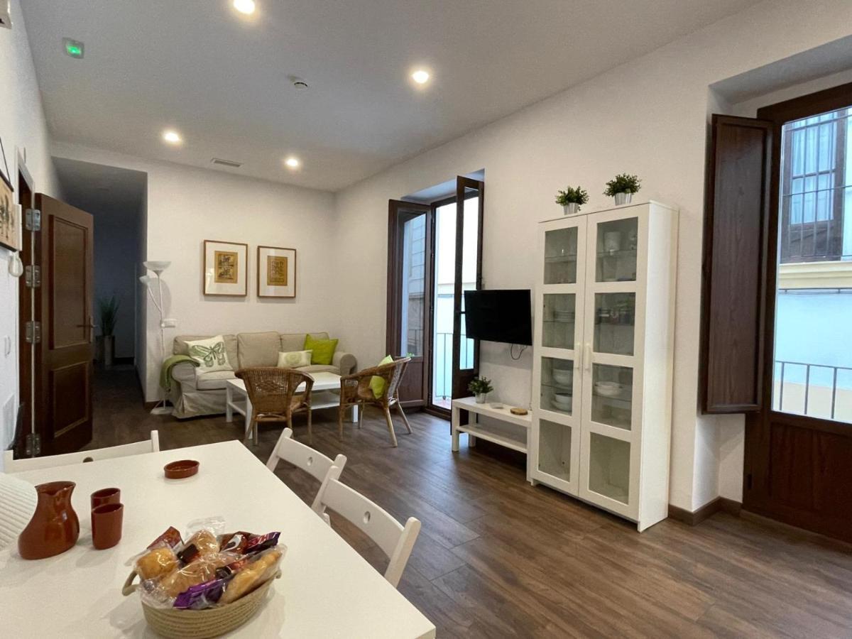 Apartamentos Turisticos Mamelon Jerez de la Frontera Zewnętrze zdjęcie