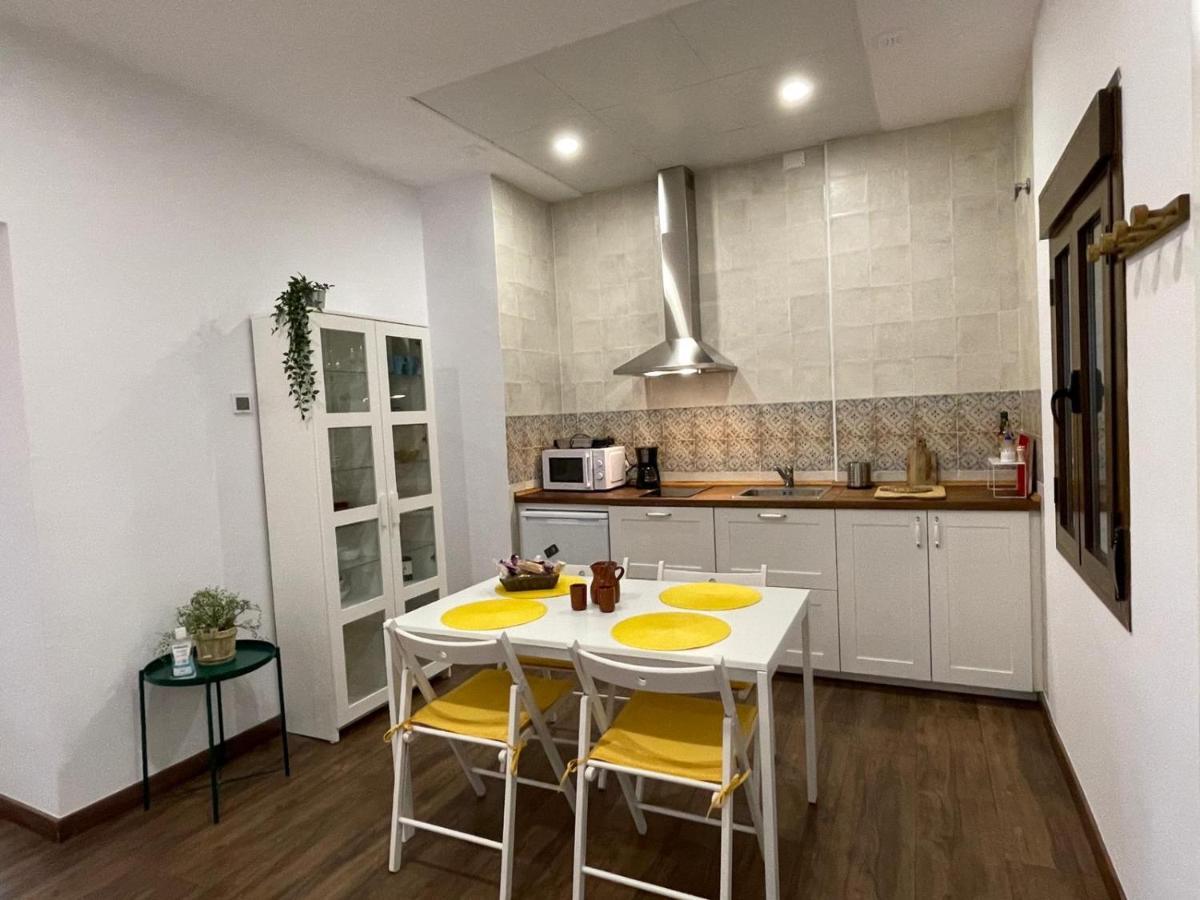 Apartamentos Turisticos Mamelon Jerez de la Frontera Zewnętrze zdjęcie