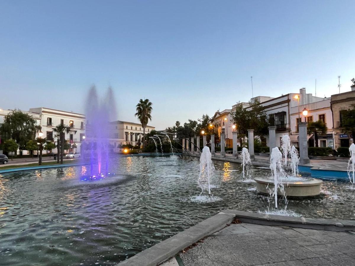 Apartamentos Turisticos Mamelon Jerez de la Frontera Zewnętrze zdjęcie